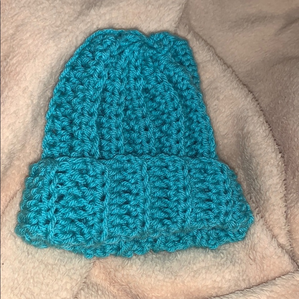 Crocheted Newborn baby hat